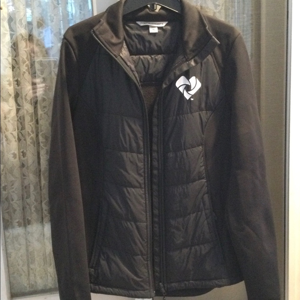 Women’s light weight jacket.